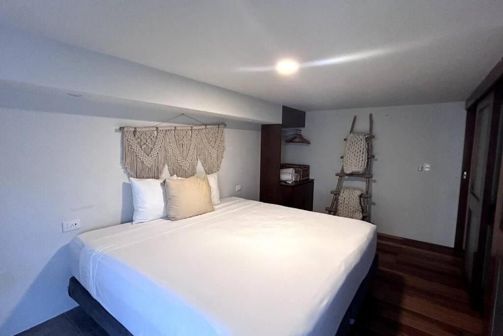 1 Apartment