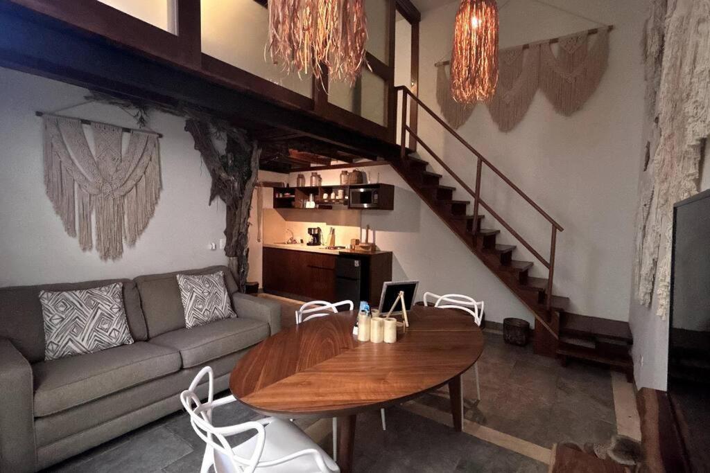 1 Apartment